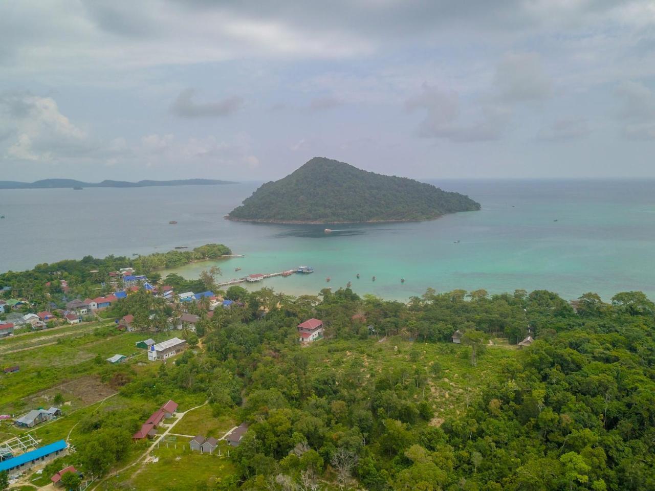 Lost And Found Bed & Breakfast Koh Rong Sanloem Exterior photo